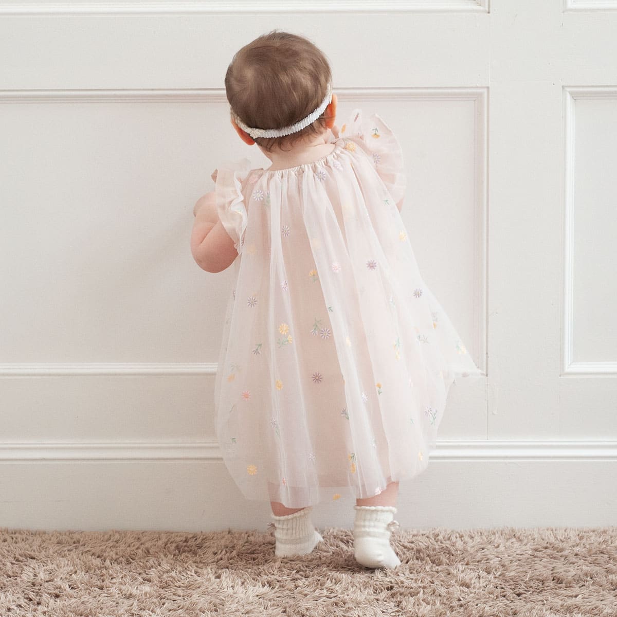 フリル袖チュールワンピース ベビー用品 ベビー服の通販ならコンビブランドストア フリル袖チュールワンピース ベビー用品 ベビー服の通販ならコンビブランドストア