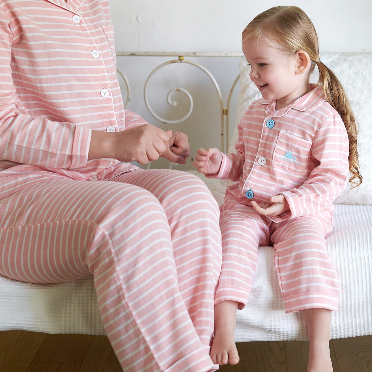 おなか安心ボタン付き ガーゼ 長袖 前開きパジャマ（ボーダー）/80cm