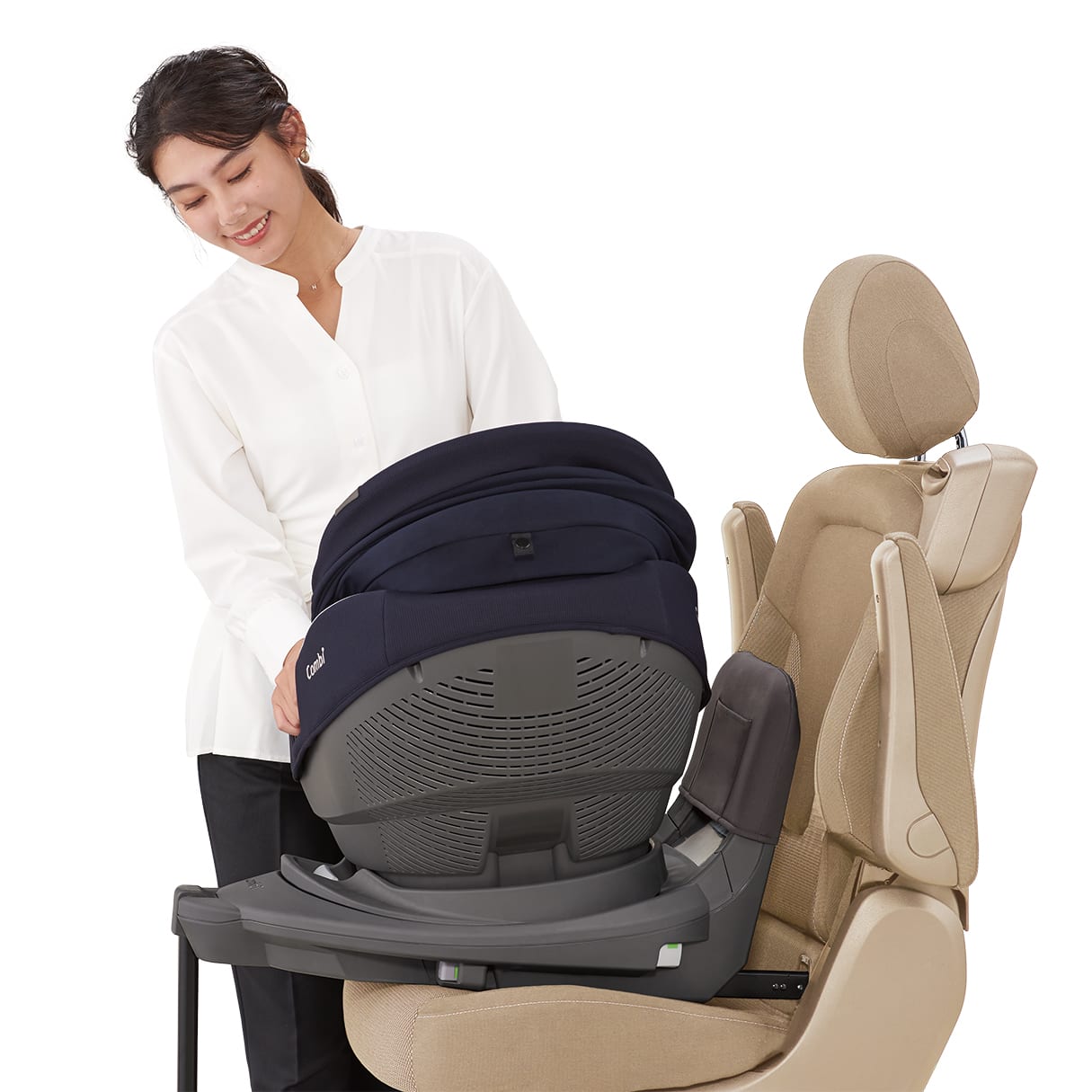 コンビ ホワイトレーベル THE S ISOFIX エッグショック ZC-690